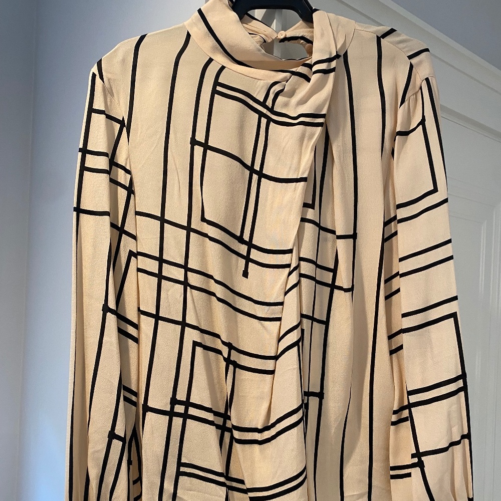 Mango Geometrical Orint Blouse